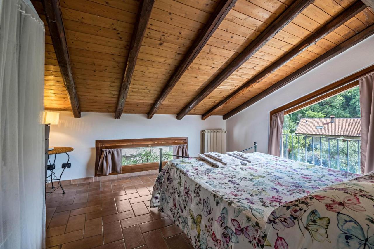 Mansarda Con Vista Lago 술자노 외부 사진